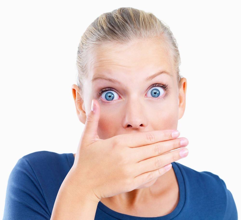 Неприятный запах изо рта: причины, как избавиться? - underson clinic