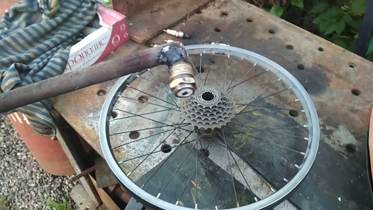 Как снять трещотку с велосипеда, разобрать и заменить её
