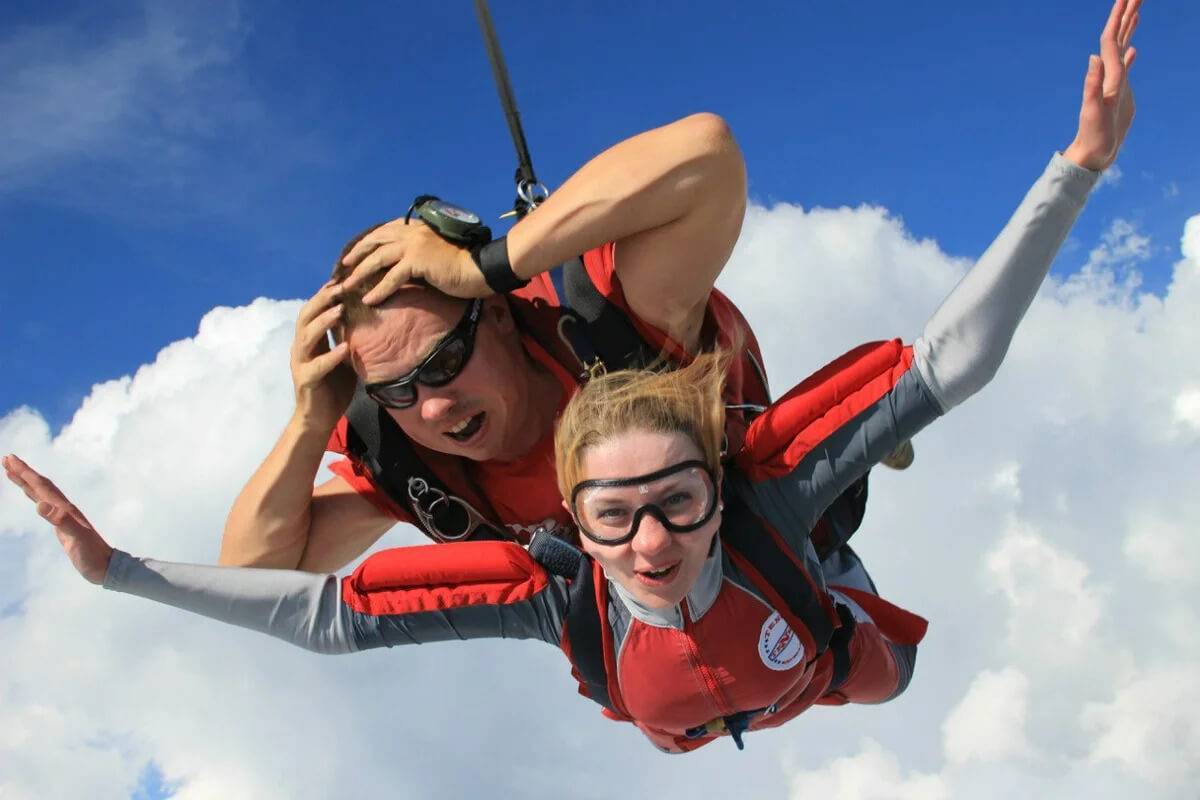 6 советов для тех, кто хочет прыгнуть с парашютом - телеканал поехали!