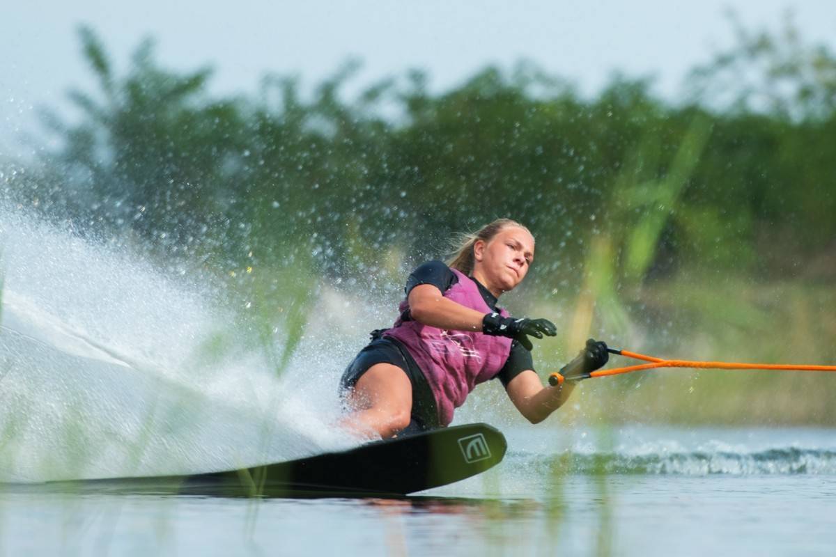 Что нужно для катания на водных лыжах. как кататься на парных водных лыжах