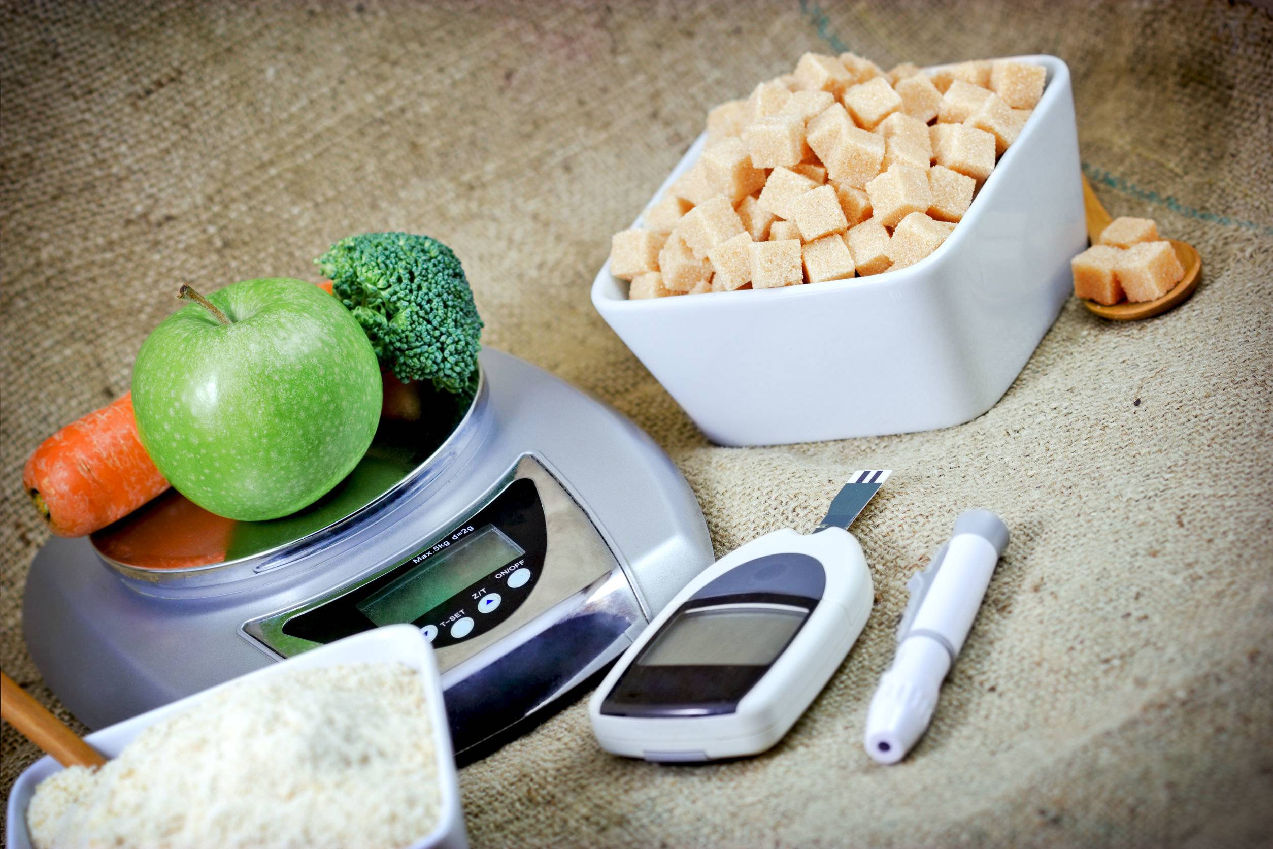10 вредных пищевых привычек, мешающих похудеть