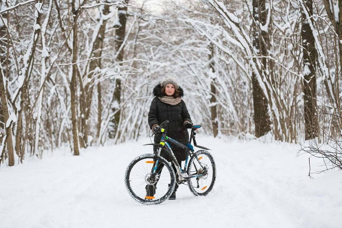 Как ездить на велосипеде зимой: правила и рекомендации по передвижению и выбору экипировки