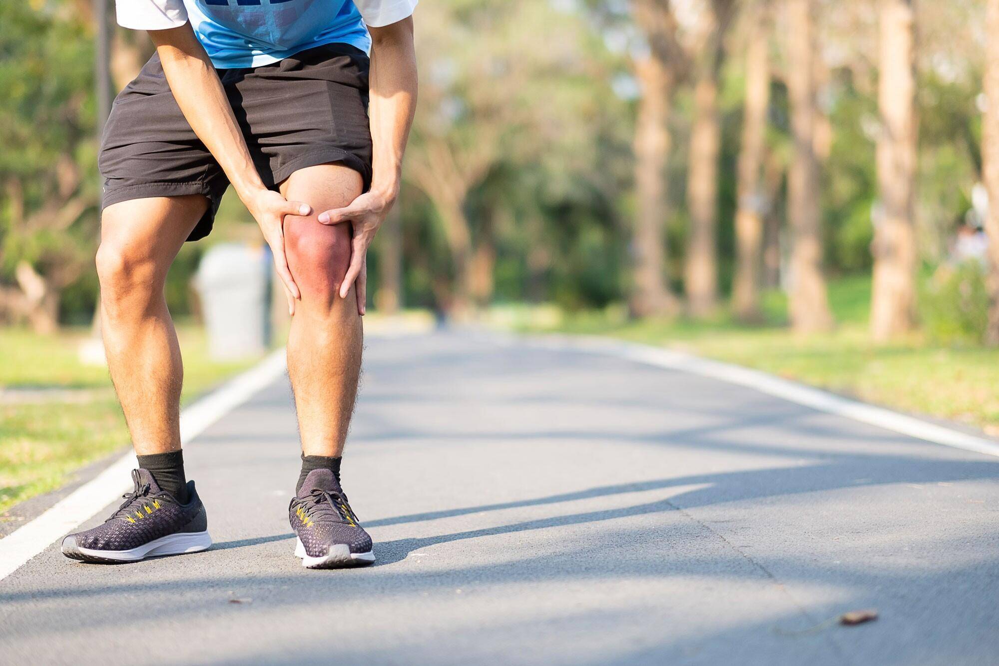 Разрушаются ли коленные суставы при беге? - новости медицины