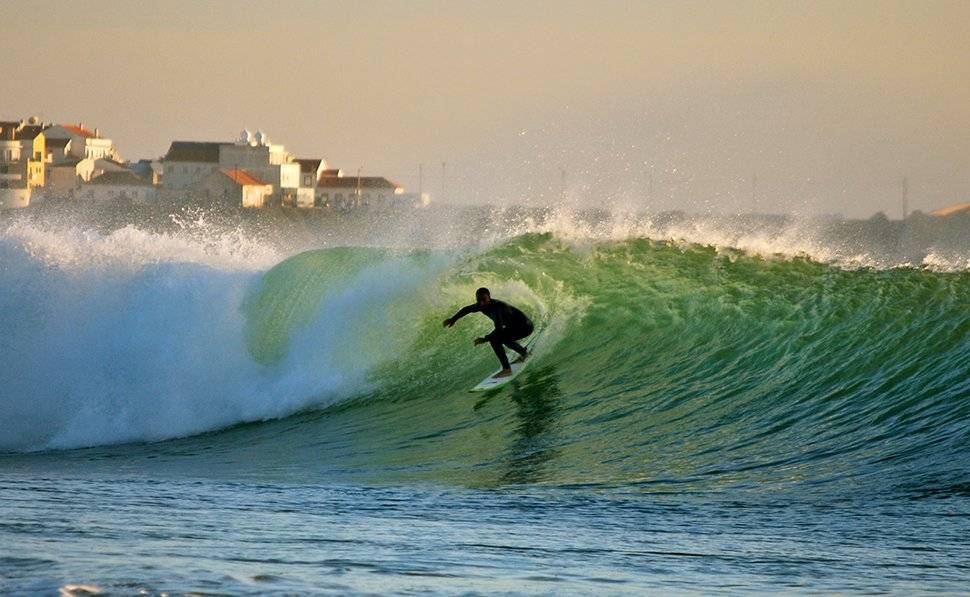Серфинг в португалии. где лучше серфить. места для серфинга | easy travel