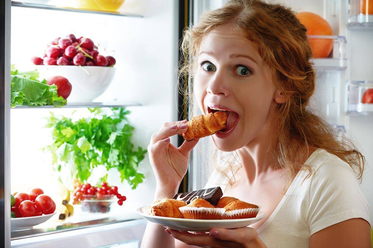Как не переедать по вечерам и научиться не объедаться на ночь