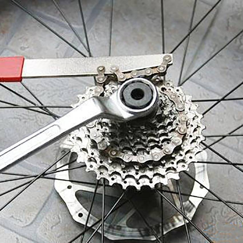 Как снять и разобрать трещотку с колеса велосипеда