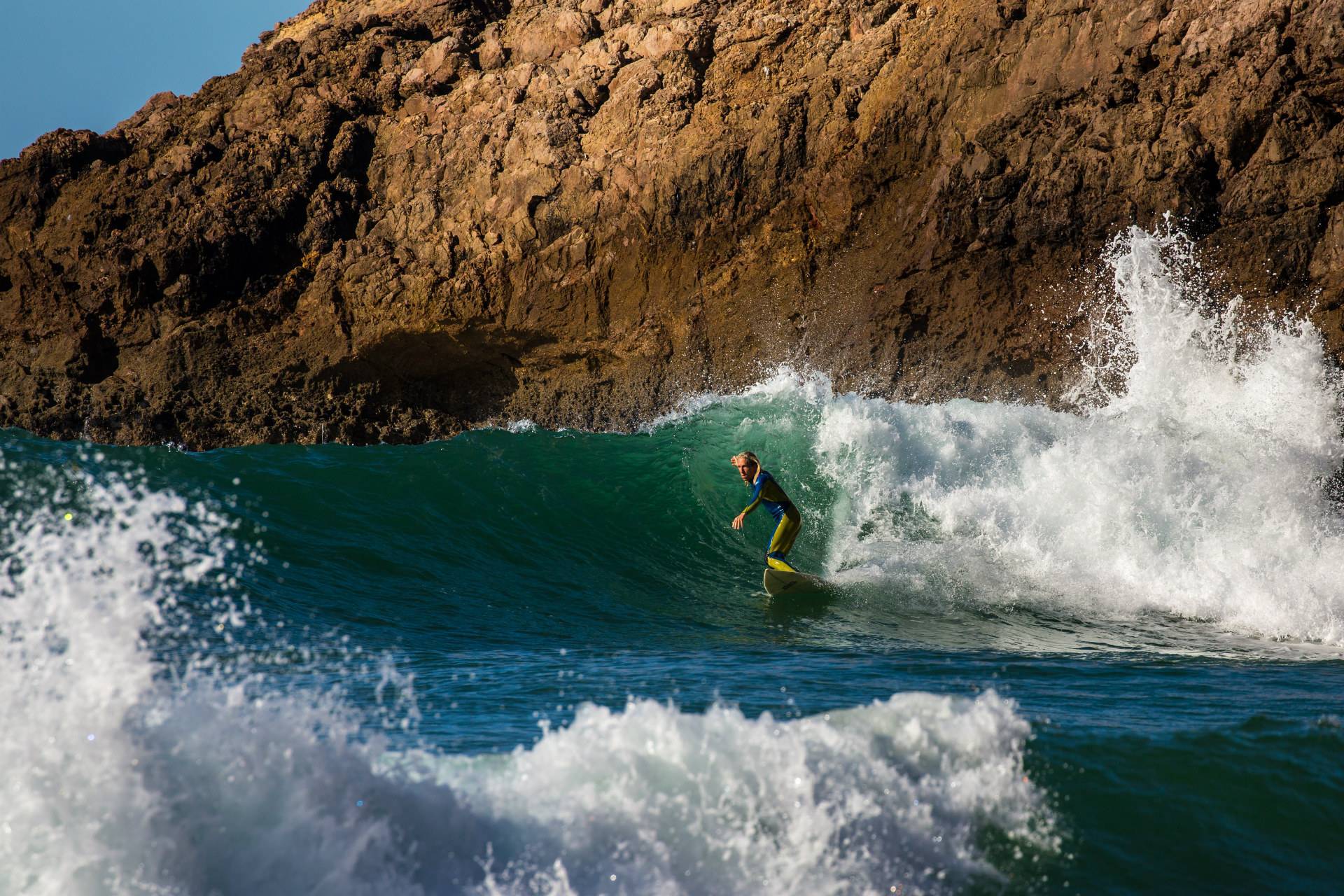 Серфинг в пенише: как отдохнуть в португалии