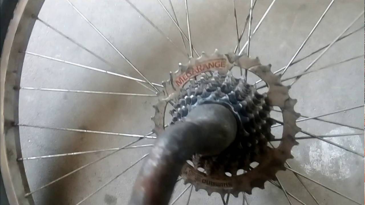 Как можно разобрать и снять трещотку на велосипеде