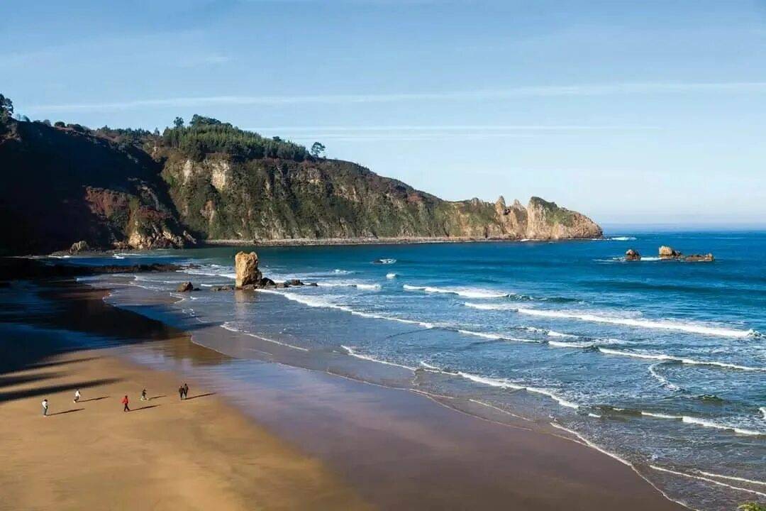 Лучшие пляжи испании: самые красивые побережья с белым песком